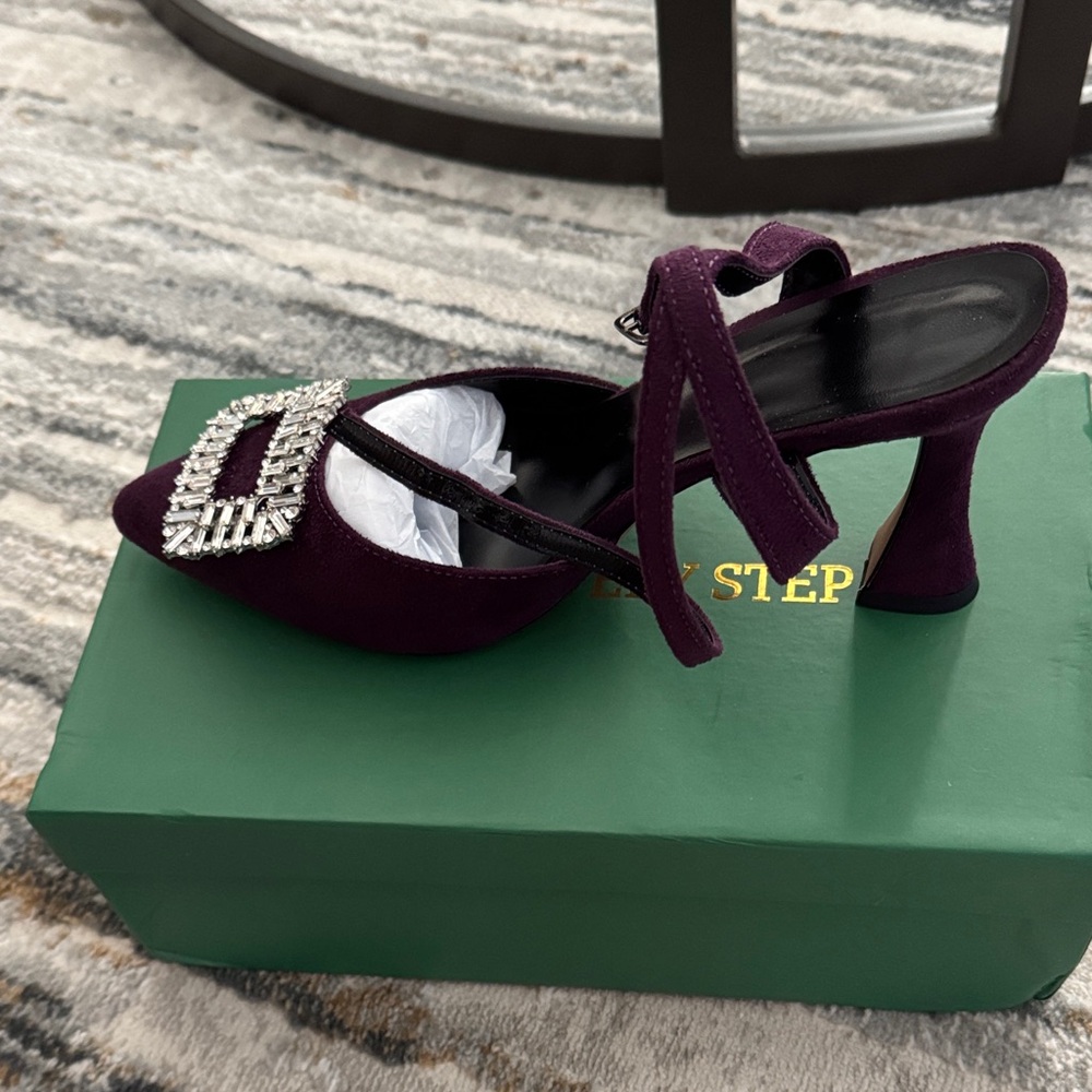 Elegant Purple Heels with Rhinestone Buckle